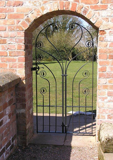Leaf Scroll Gate