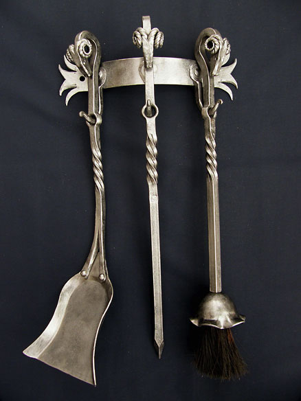 Ram's Head Wall Bracket Companion Set